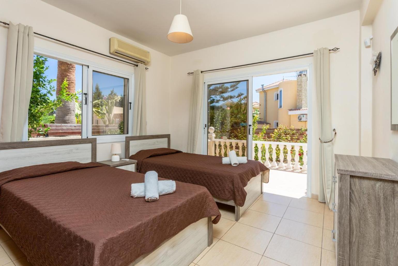 Queens Paradise 1 Peyia Exterior foto